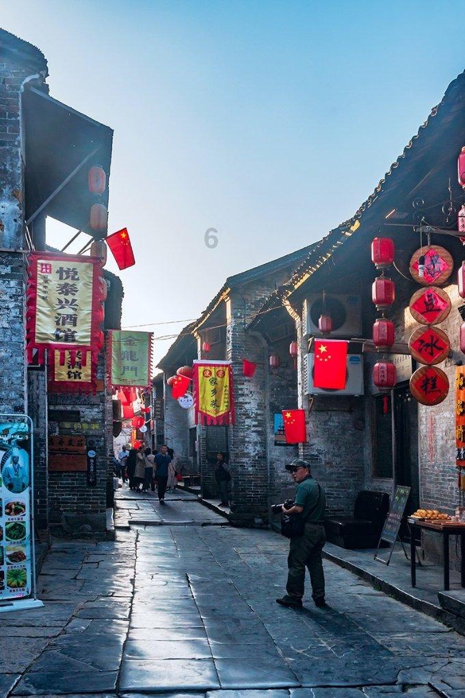孙红雷，被称为“银幕之吻”的佼佼者，最让他记忆深刻的是李小冉