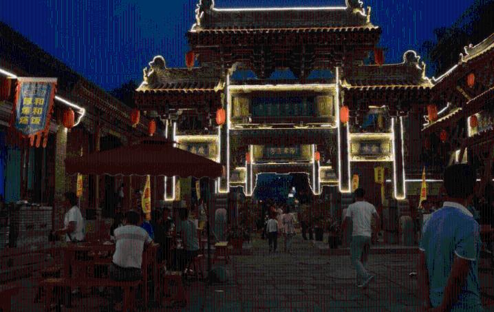 滚动的圆球无敌版
